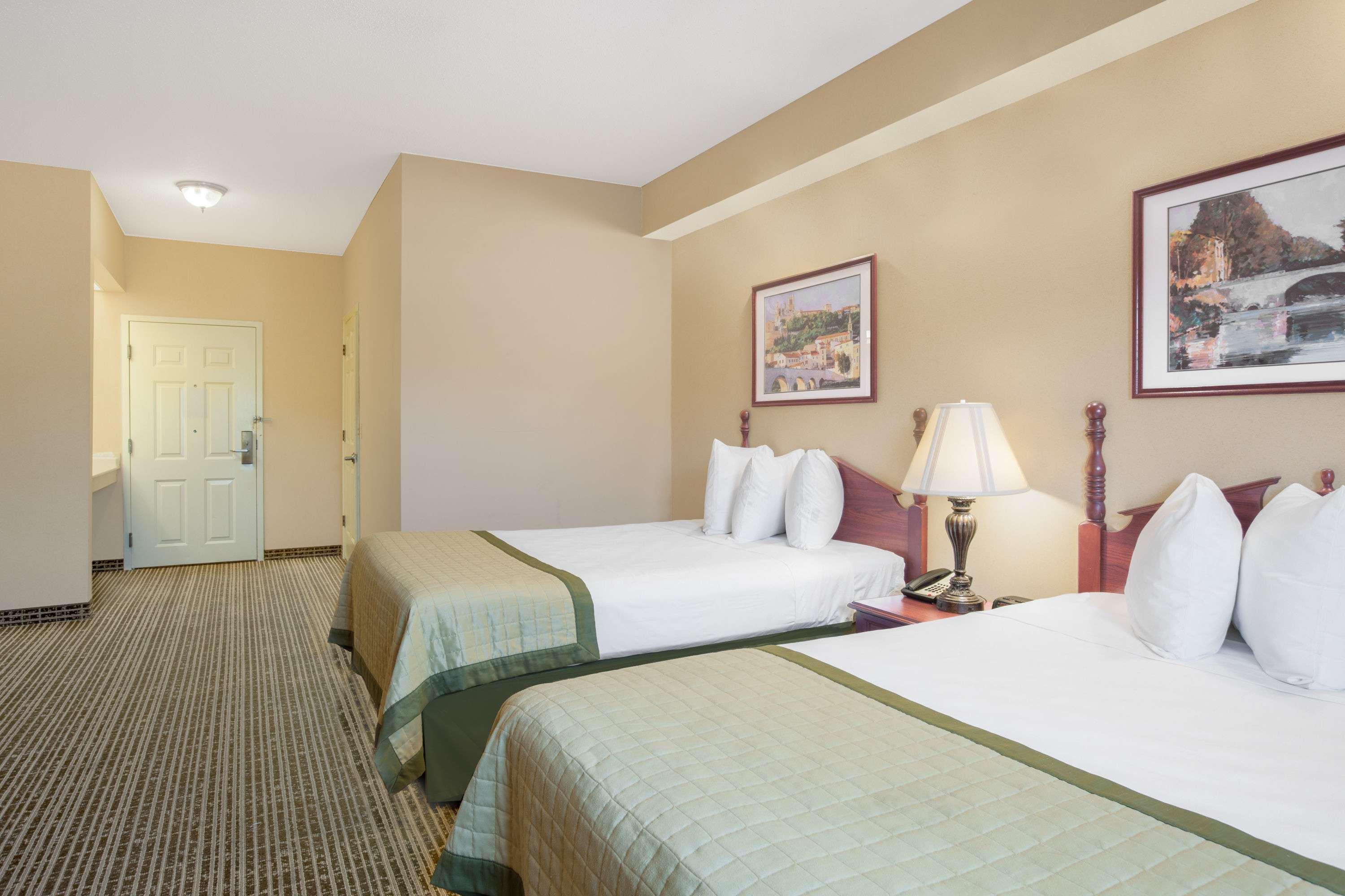 เบย์มอนต์ บาย วินด์แฮม ลาฟาแยต แอร์พอร์ต Hotel ลาฟาแย็ตต์ ภายนอก รูปภาพ